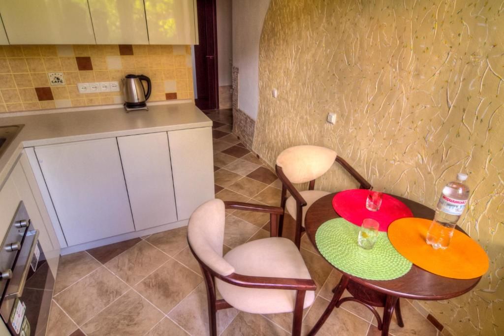 Апартаменты VIP Apartment near Gulliver Киев-35